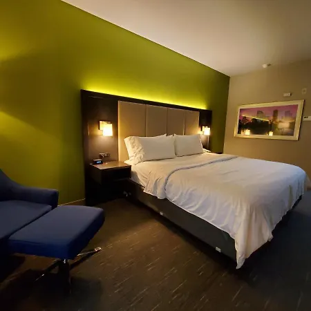 Holiday Inn Express Pearland By Ihg Exterior photo