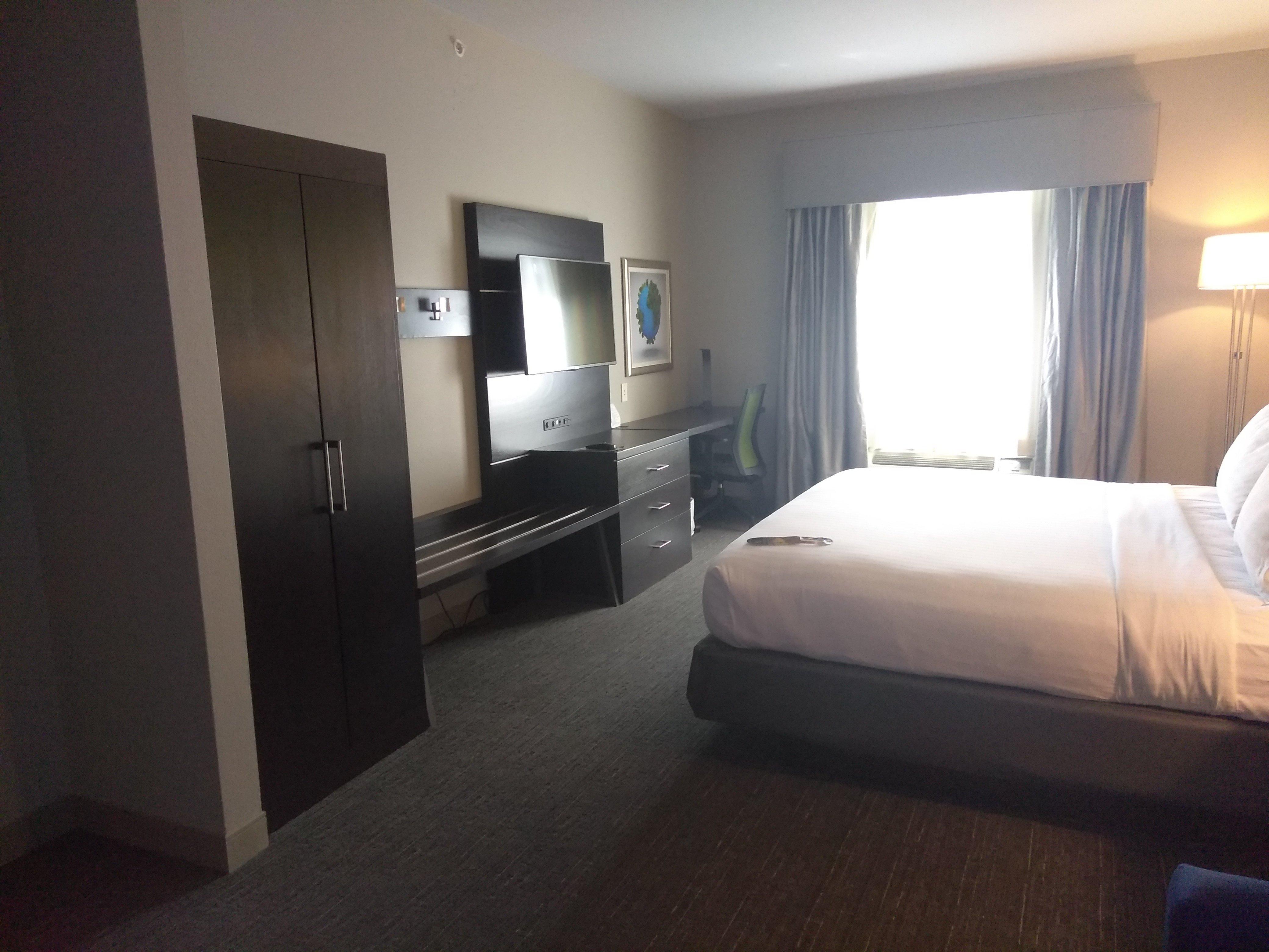 Hotel Express By Ihg Pearland