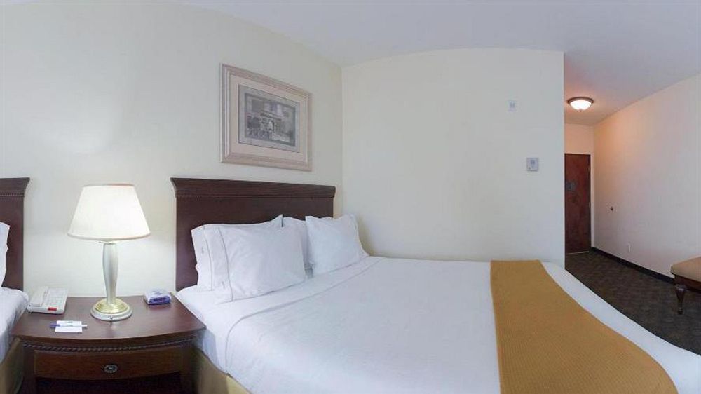 Hotel Express By Ihg